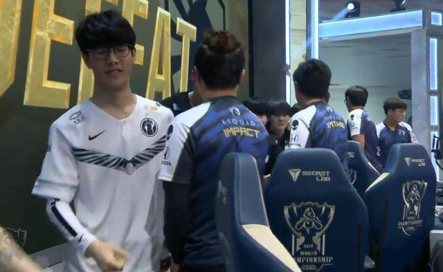 他没有选择 他没有选择