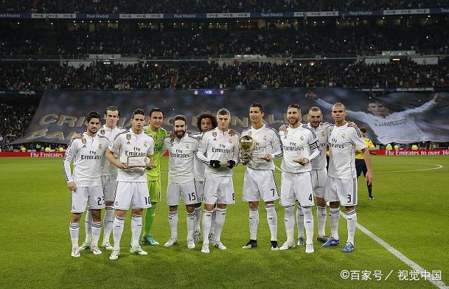 全场垫底 全场垫底